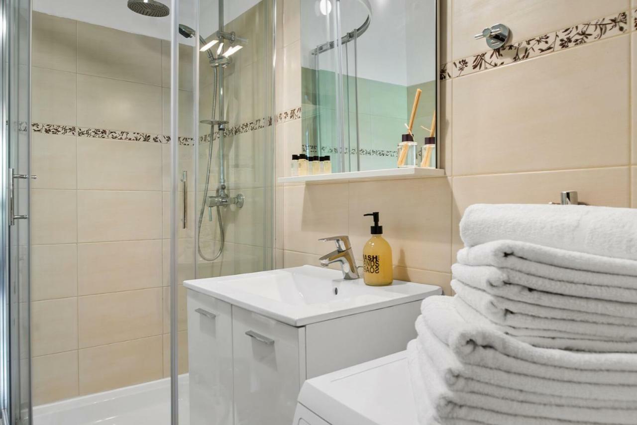 Marina Apartment *